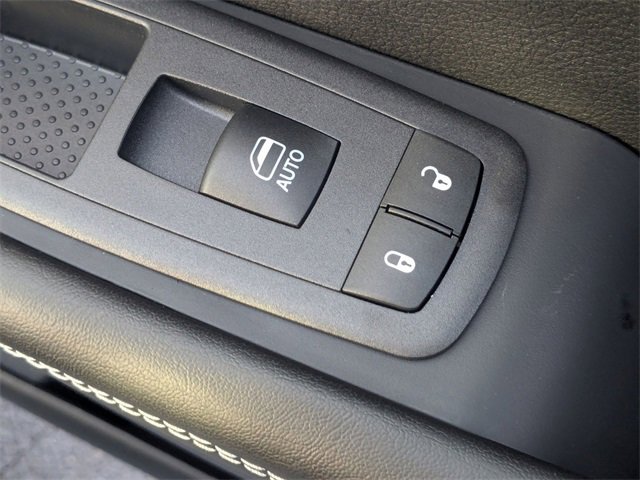 New 2026 Chrysler Pacifica Select image 35