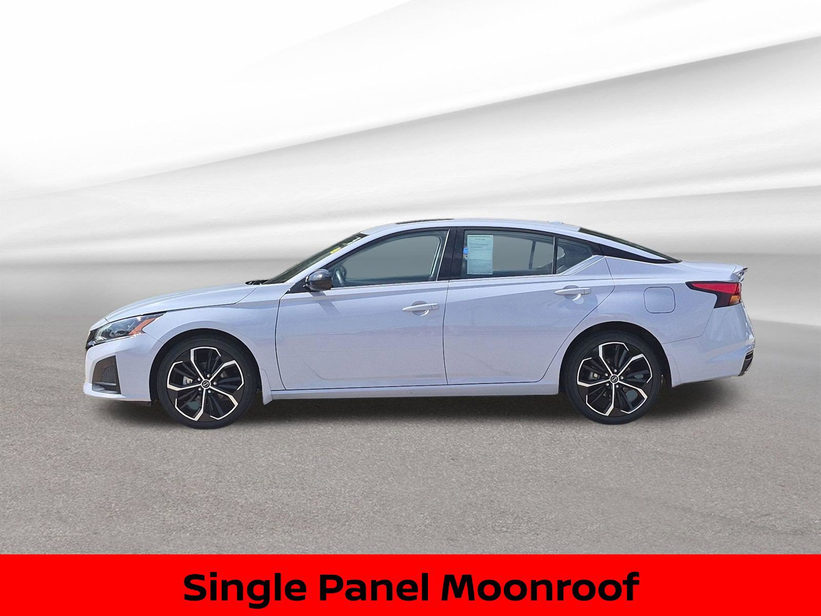 Certified 2023 Nissan Altima 2.5 SR w/ SR Premium Package AWD/4WD image 15