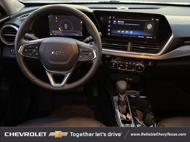 Used 2024 Chevrolet Trax ACTIV w/ Driver Confidence Package FWD image 12