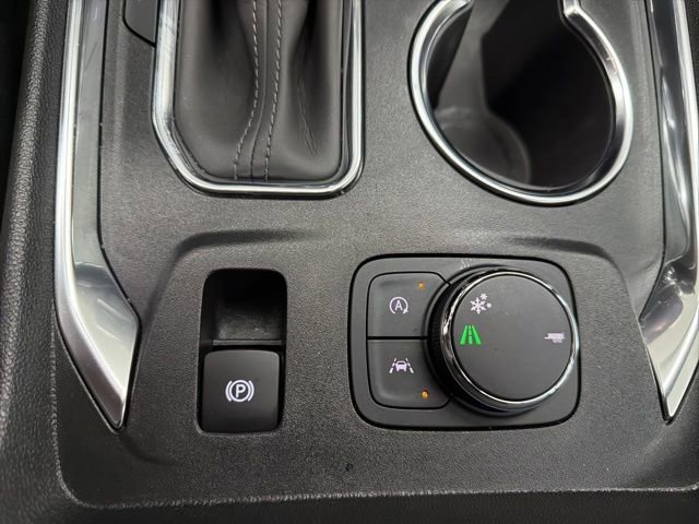 Used 2023 Chevrolet Traverse Premier w/ LPO, Floor Liner Package image 21