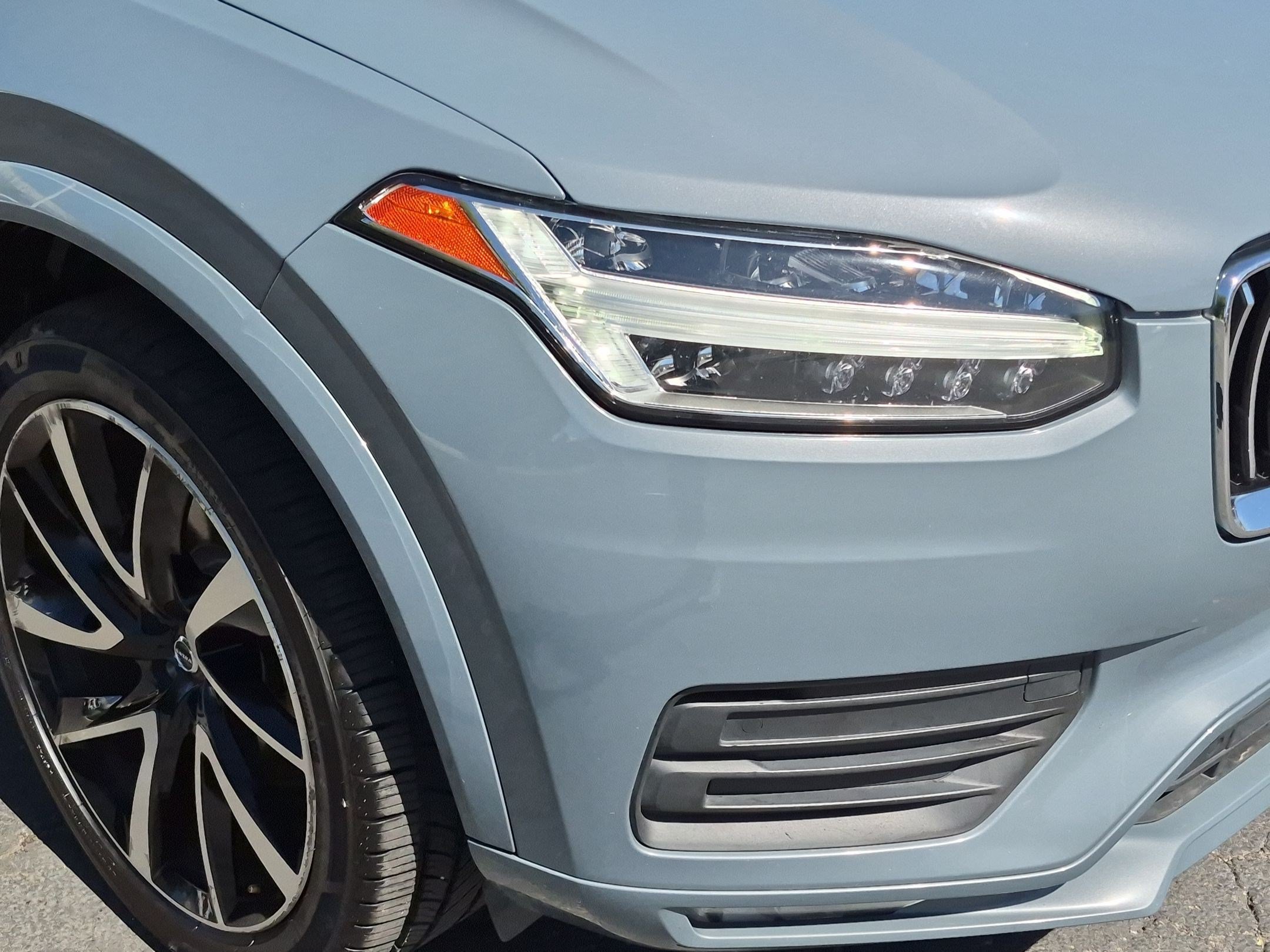 Used 2020 Volvo XC90 T6 Momentum AWD/4WD image 12