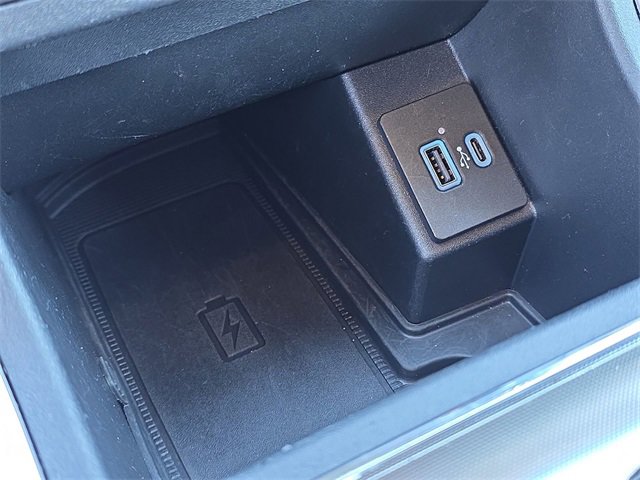 Used 2024 Ford Edge Titanium image 22