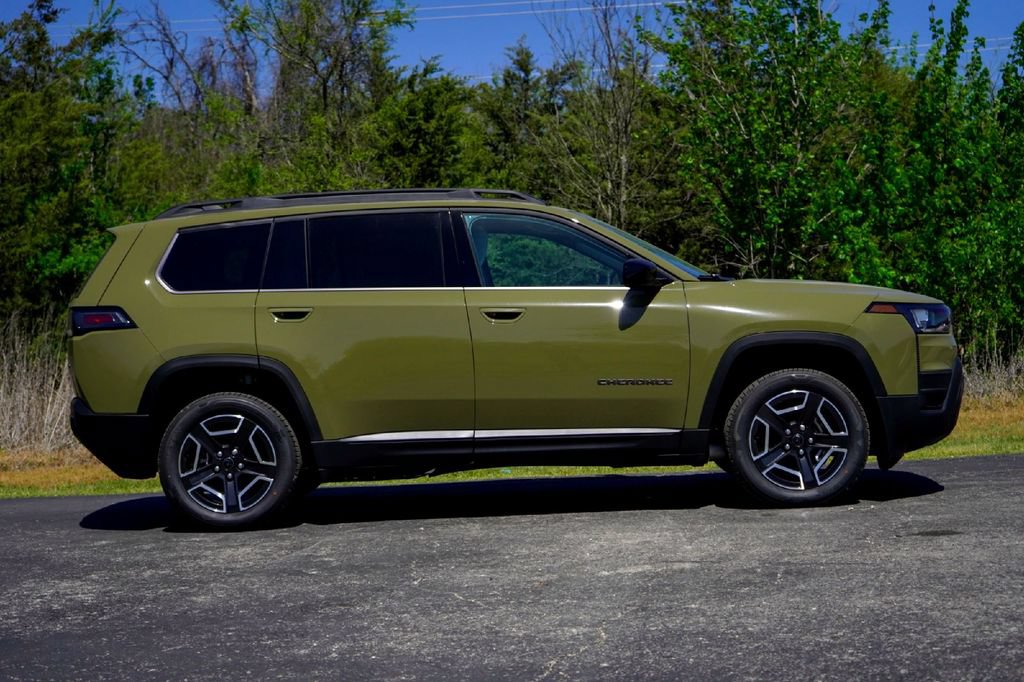 New 2026 Jeep Cherokee Laredo AWD/4WD image 5