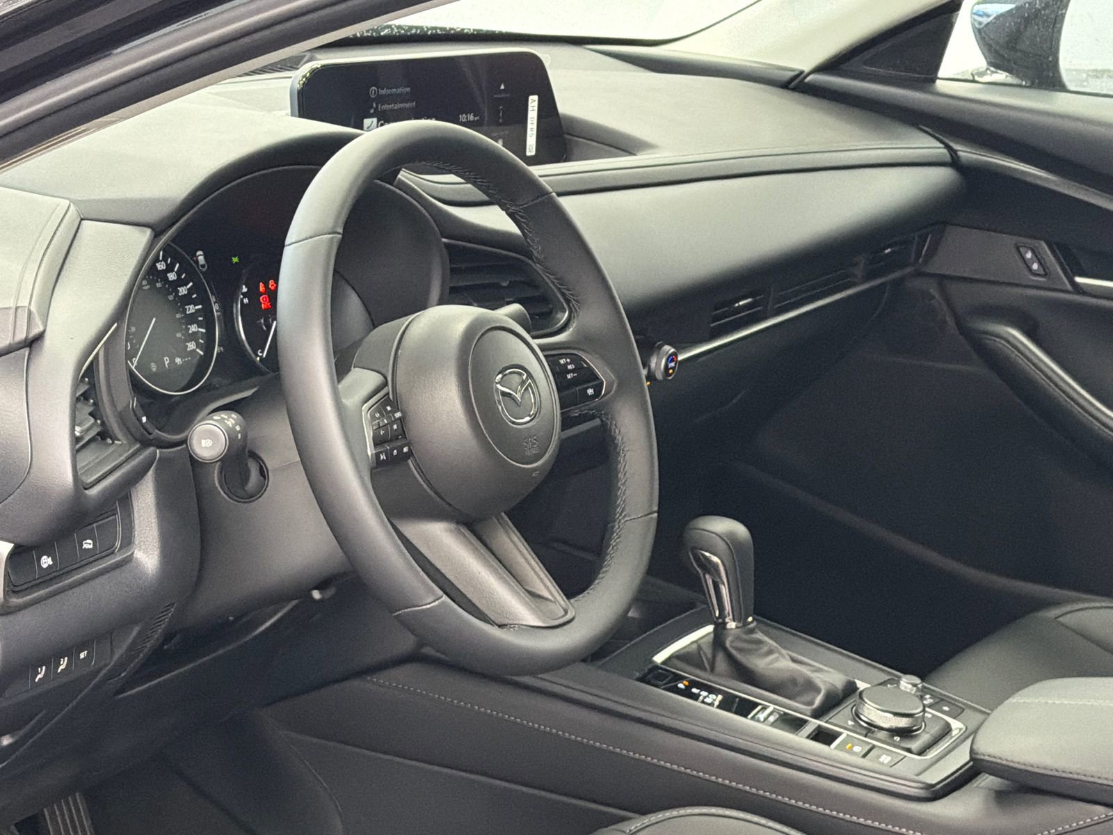 New 2026 MAZDA CX-30 AWD 2.5 S w/ Select Sport Pkg image 14