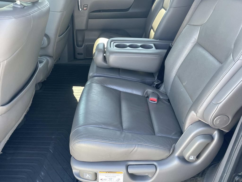 Used 2015 Honda Odyssey Touring Elite image 13