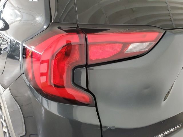 Used 2018 GMC Terrain SLT w/ Preferred Package image 32