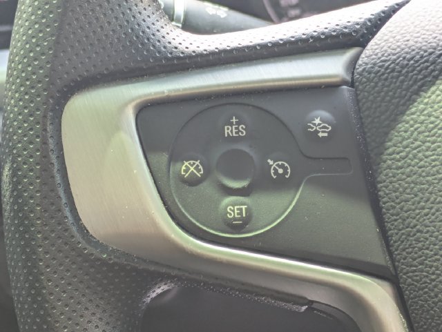 Used 2023 GMC Acadia SLE w/ Driver Convenience Package FWD image 30