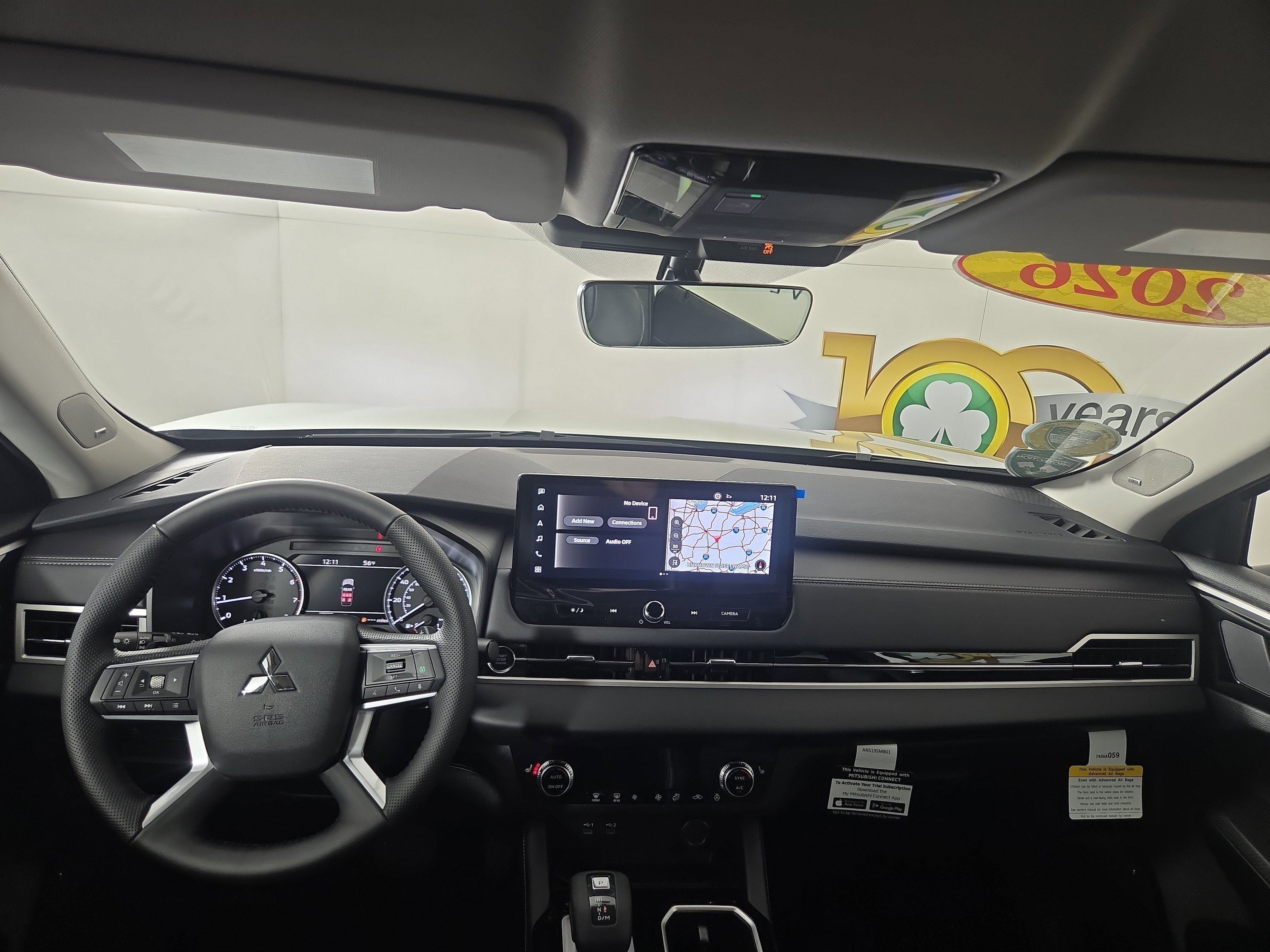New 2026 Mitsubishi Outlander SE FWD image 13