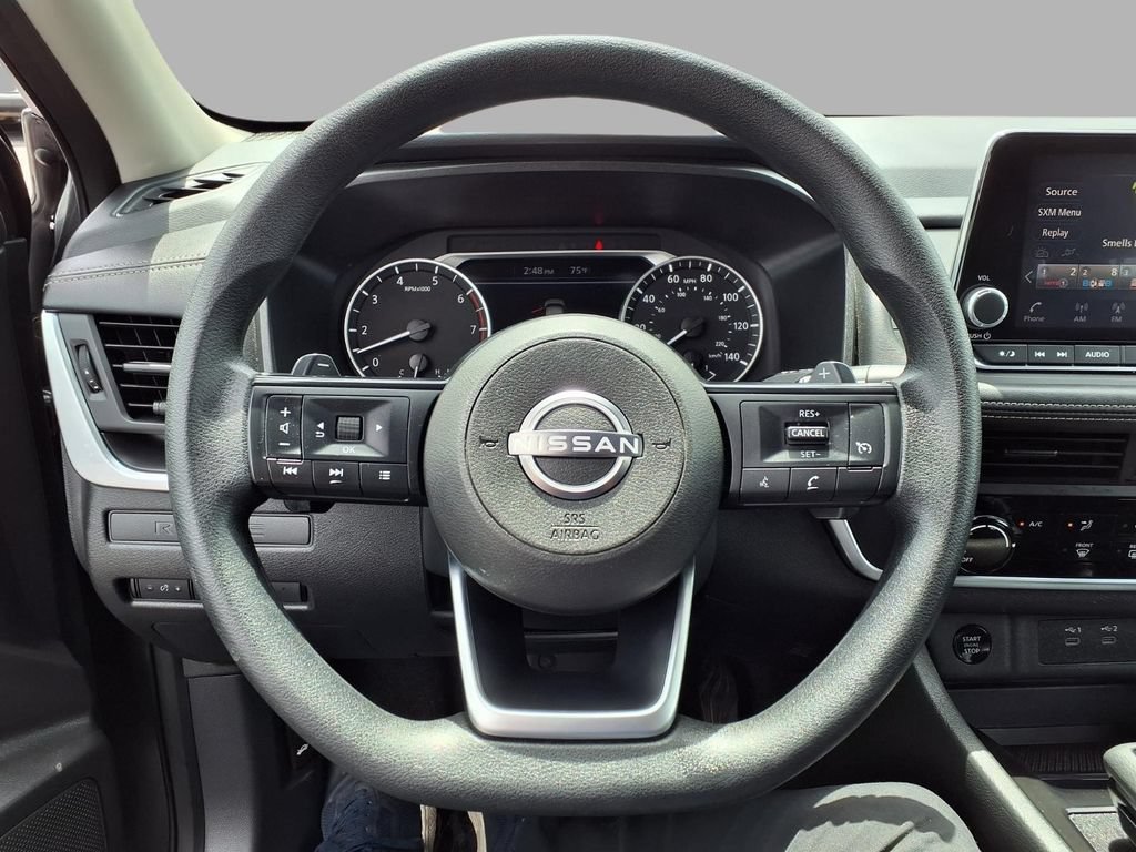 Used 2024 Nissan Rogue S FWD image 14