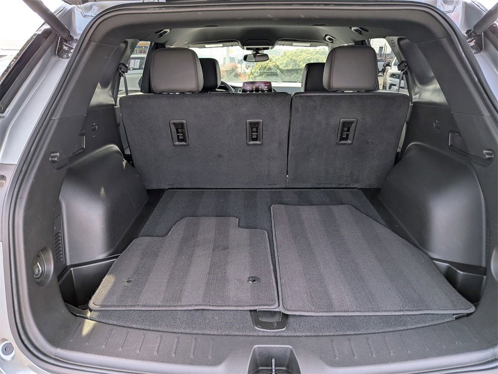 Used 2025 Chevrolet Blazer RS image 27