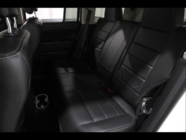 Used 2017 Jeep Patriot High Altitude AWD/4WD image 18