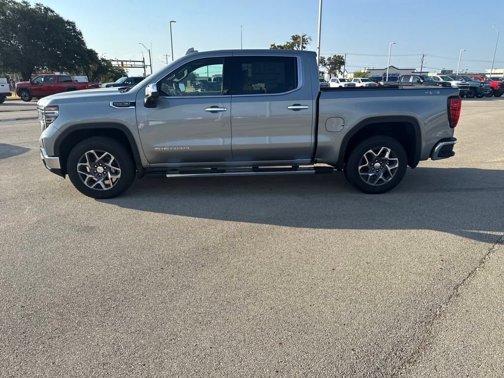 New 2026 GMC Sierra 1500 SLT w/ SLT Premium Package image 4
