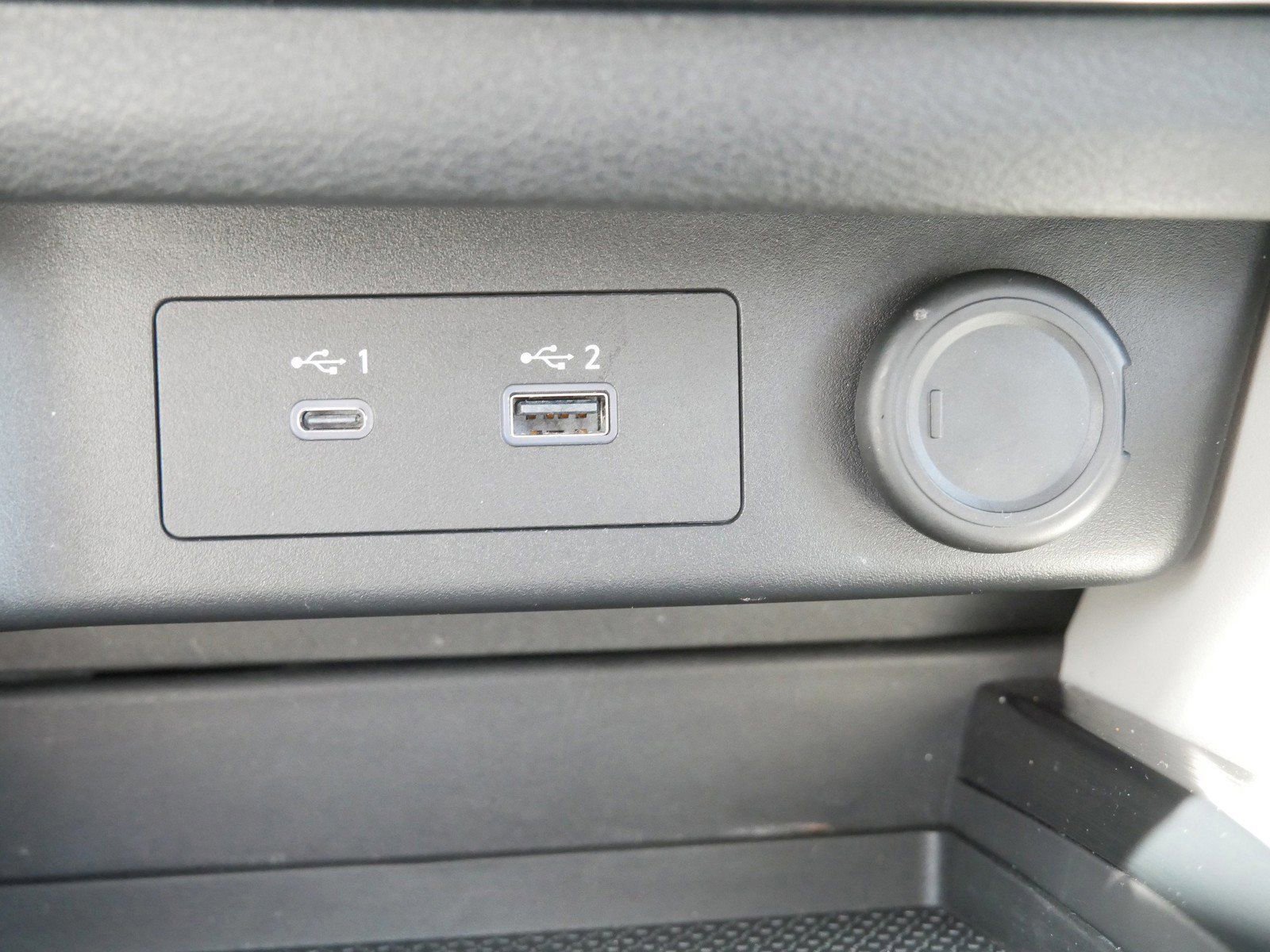 Used 2023 Nissan Rogue SL w/ SL Premium Package image 23