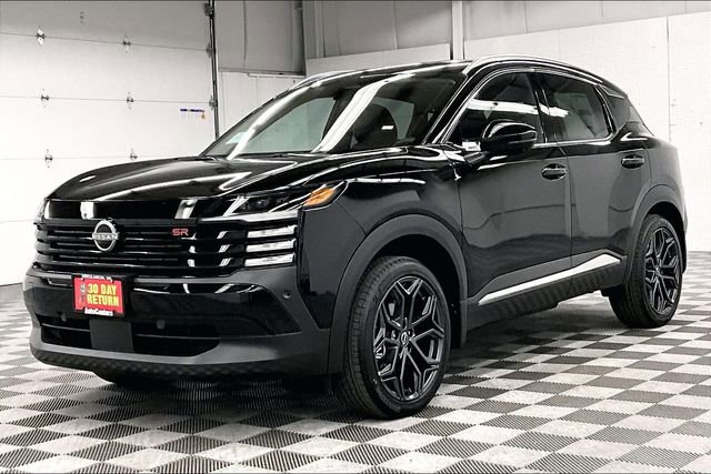 New 2026 Nissan Kicks SR w/ SR Premium Package image 2