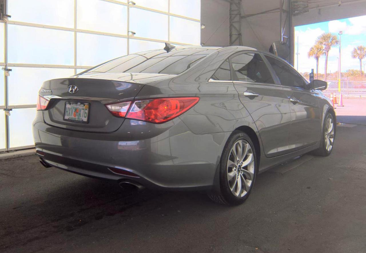 Used 2013 Hyundai Sonata SE image 5