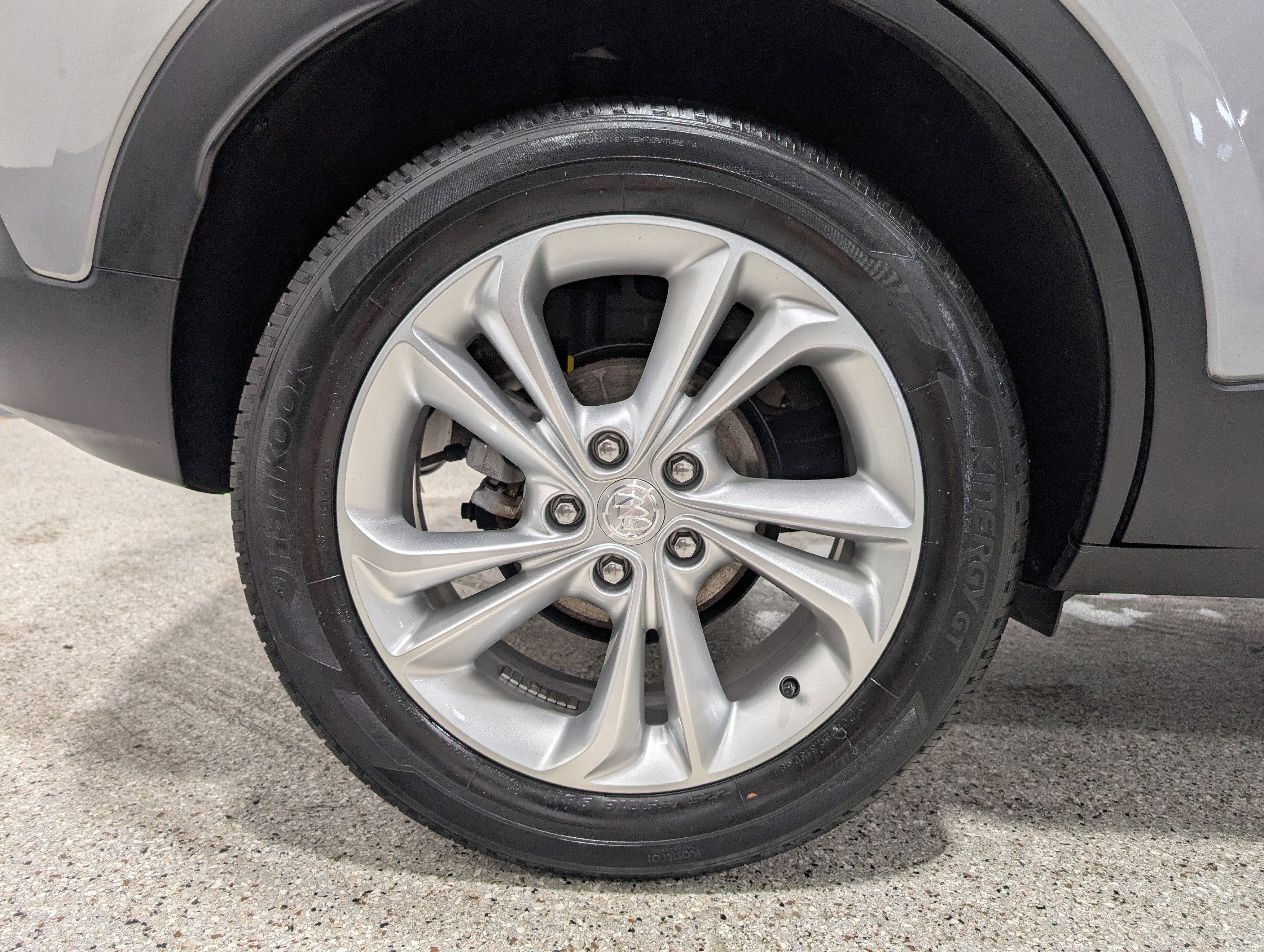 Used 2023 Buick Encore GX Preferred w/ Cold Weather Comfort Package image 11