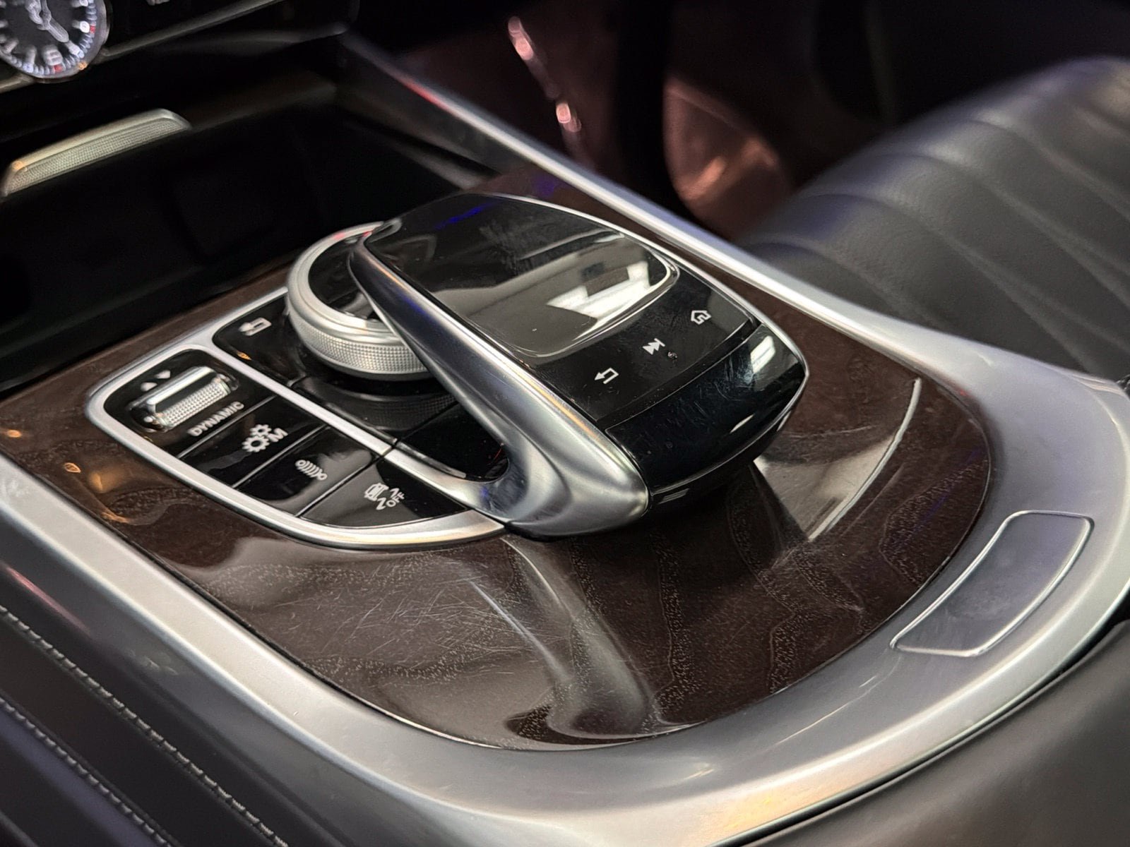 Certified 2022 Mercedes-Benz G 63 AMG 4MATIC image 31