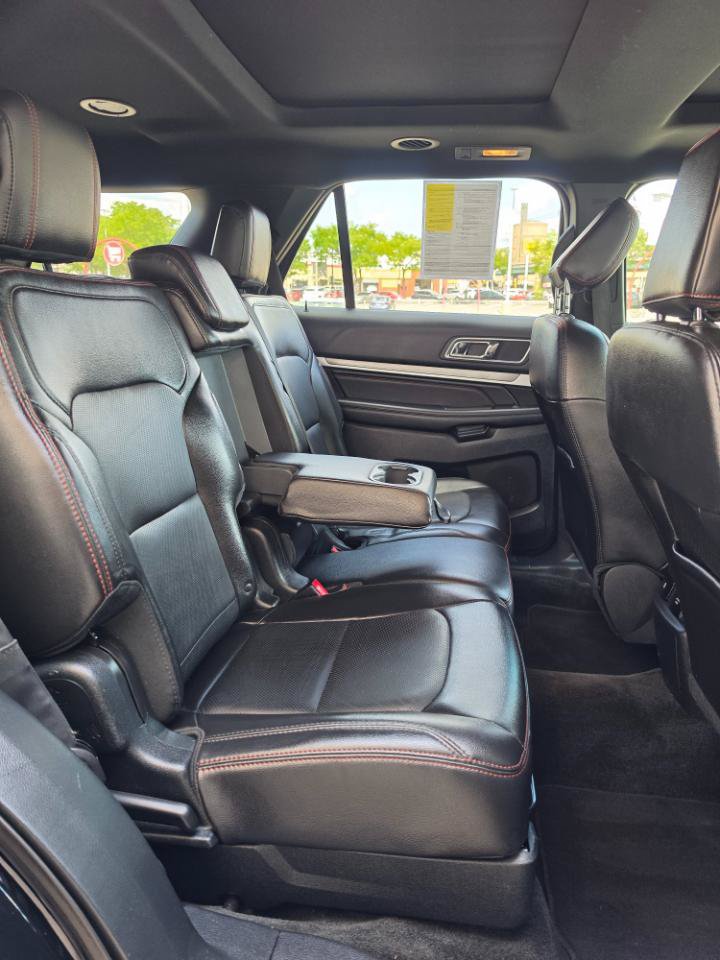 Used 2018 Ford Explorer Sport w/ Equipment Group 401A AWD/4WD image 14
