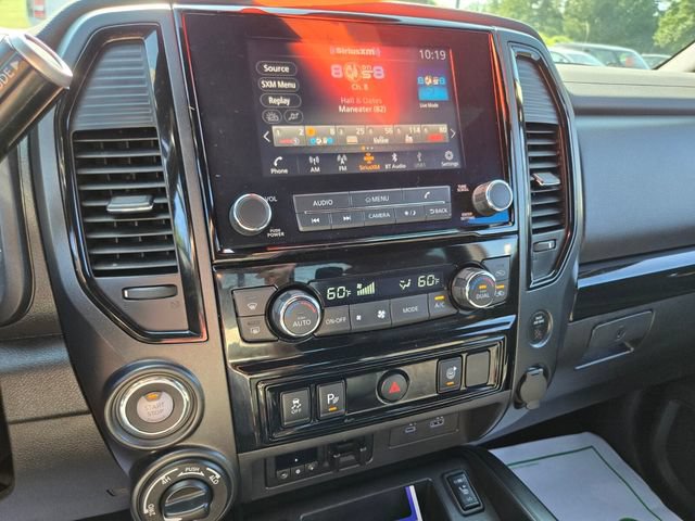 Used 2024 Nissan Titan SV w/ SV Convenience Package AWD/4WD image 27