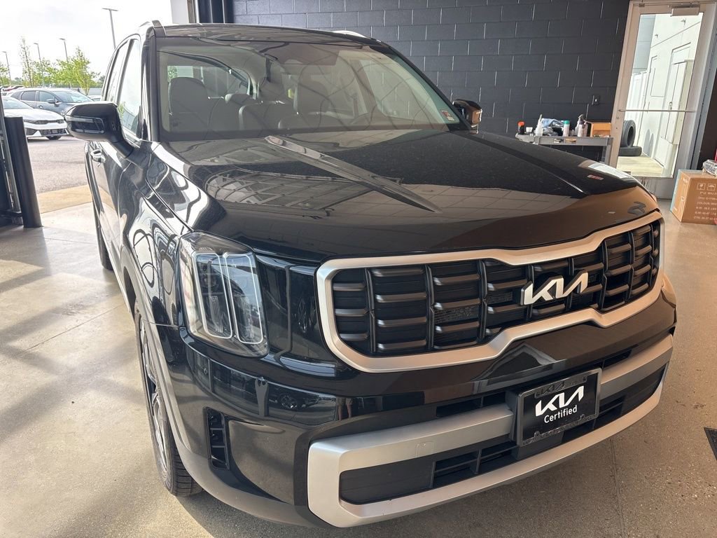 Certified 2023 Kia Telluride S w/ S Sunroof Package