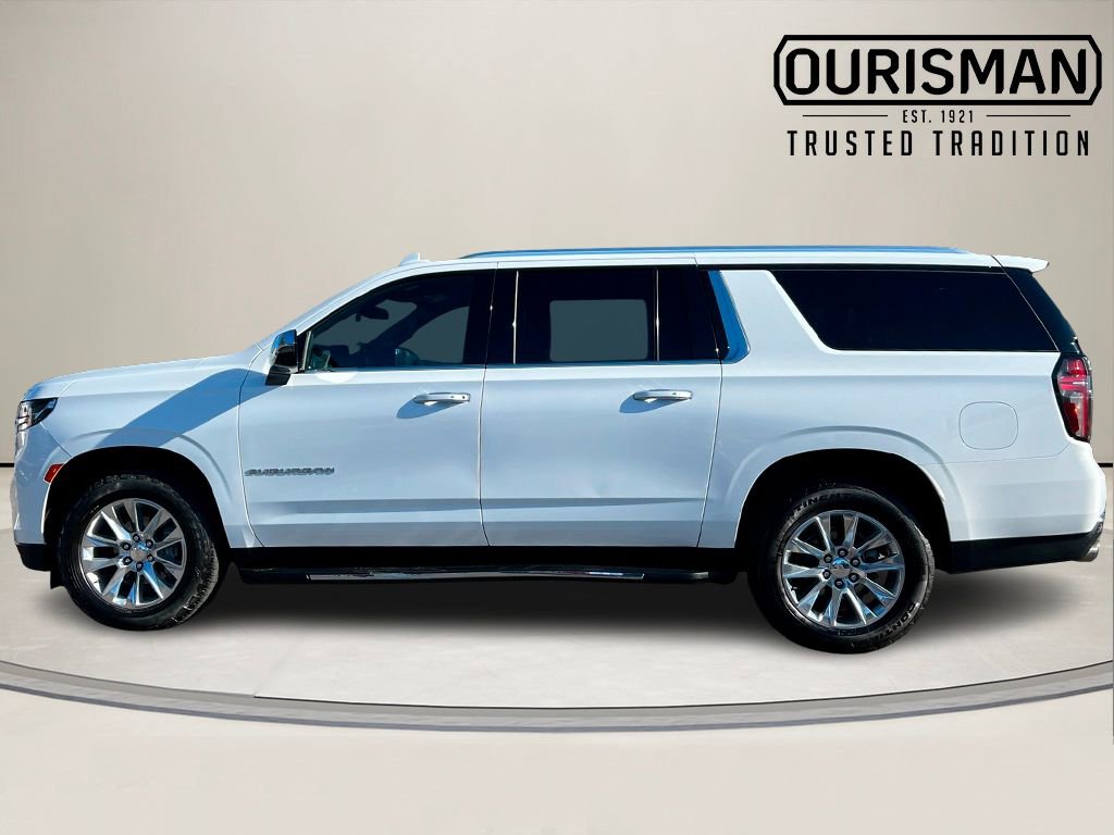Used 2023 Chevrolet Suburban Premier AWD/4WD image 3