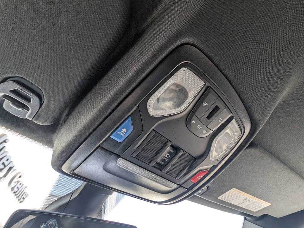 Used 2023 RAM 1500 Lone Star image 33