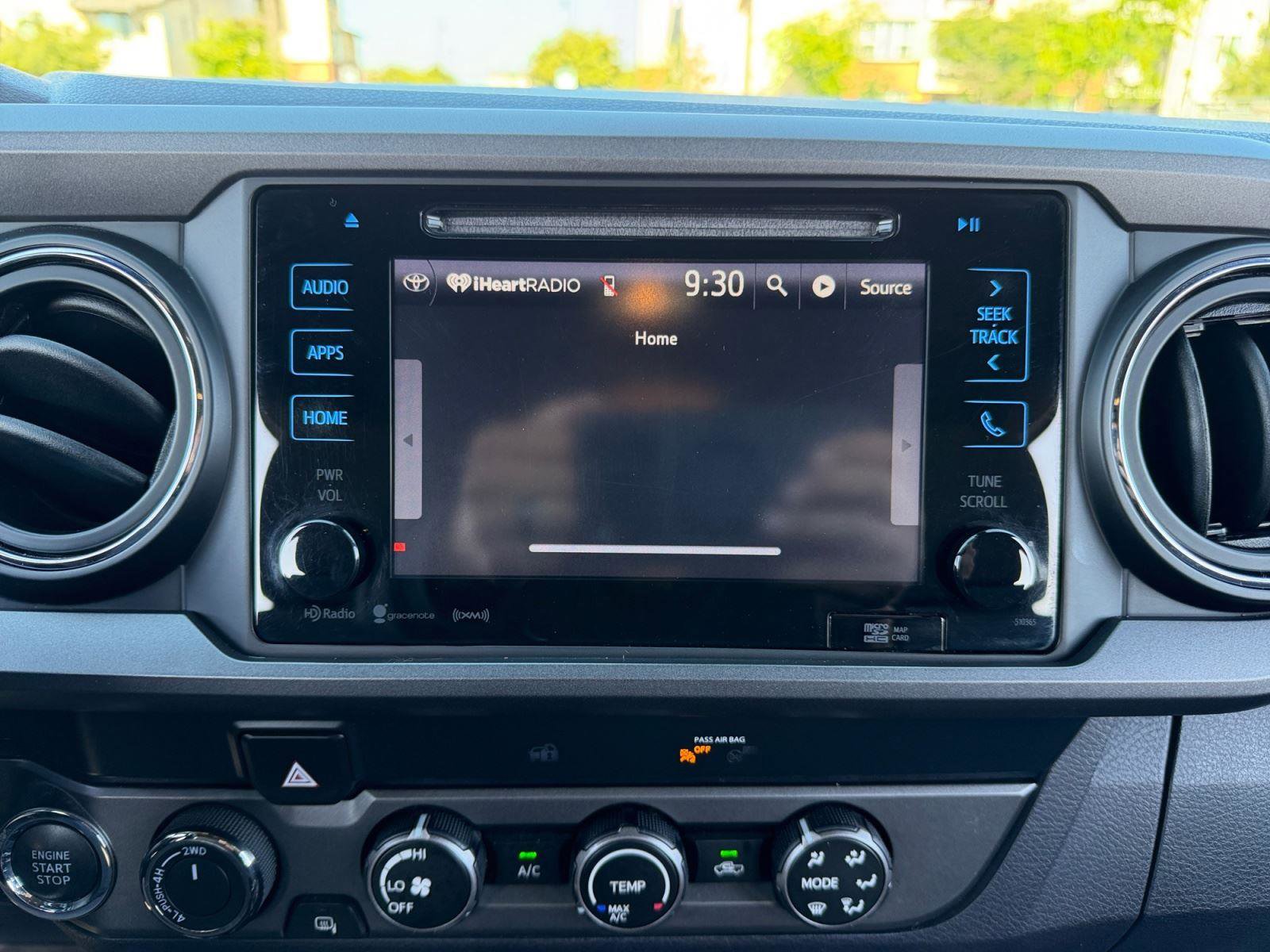 Used 2019 Toyota Tacoma TRD Off-Road AWD/4WD image 6