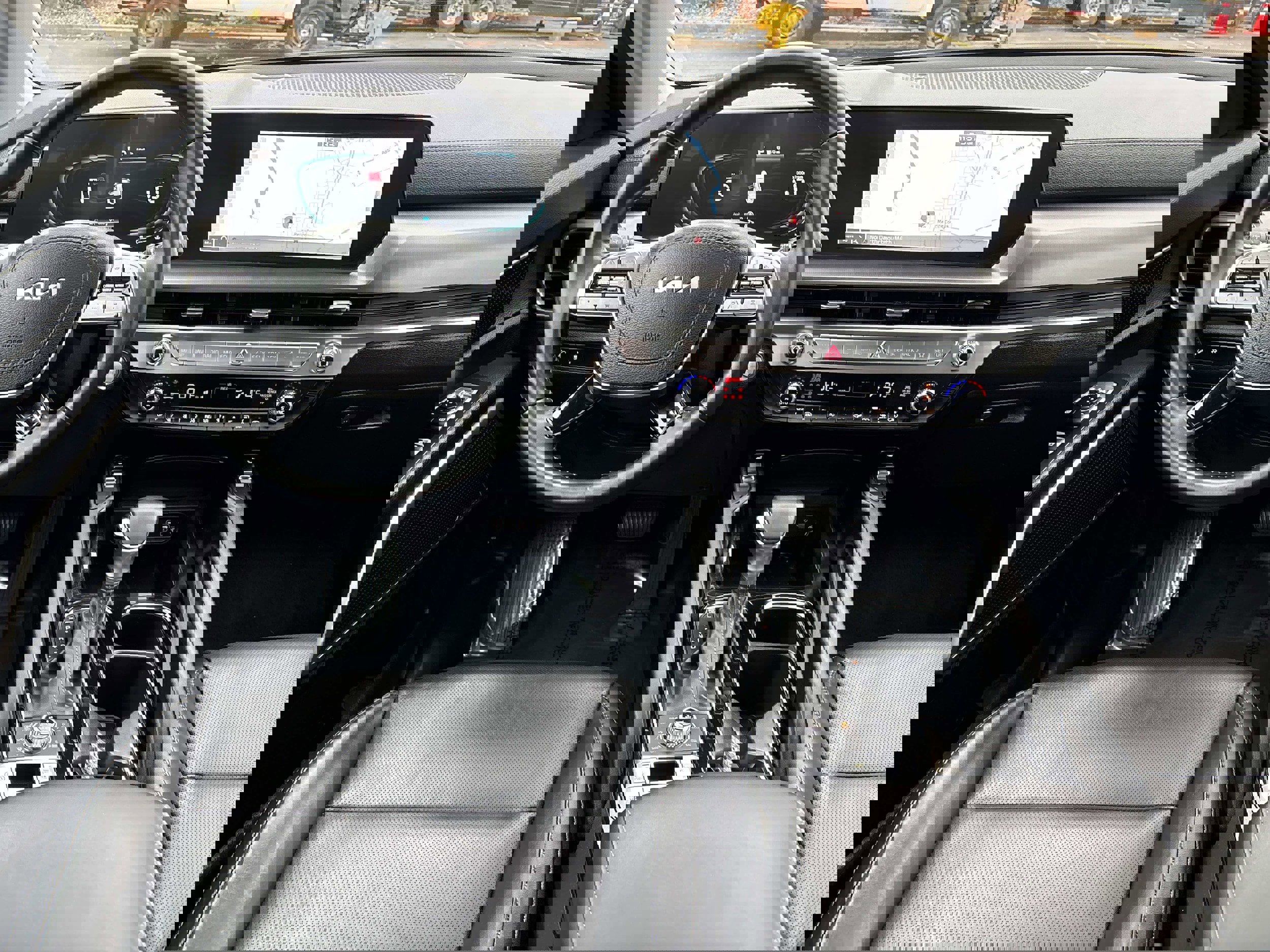 Used 2024 Kia Telluride S w/ S Sunroof Package image 13