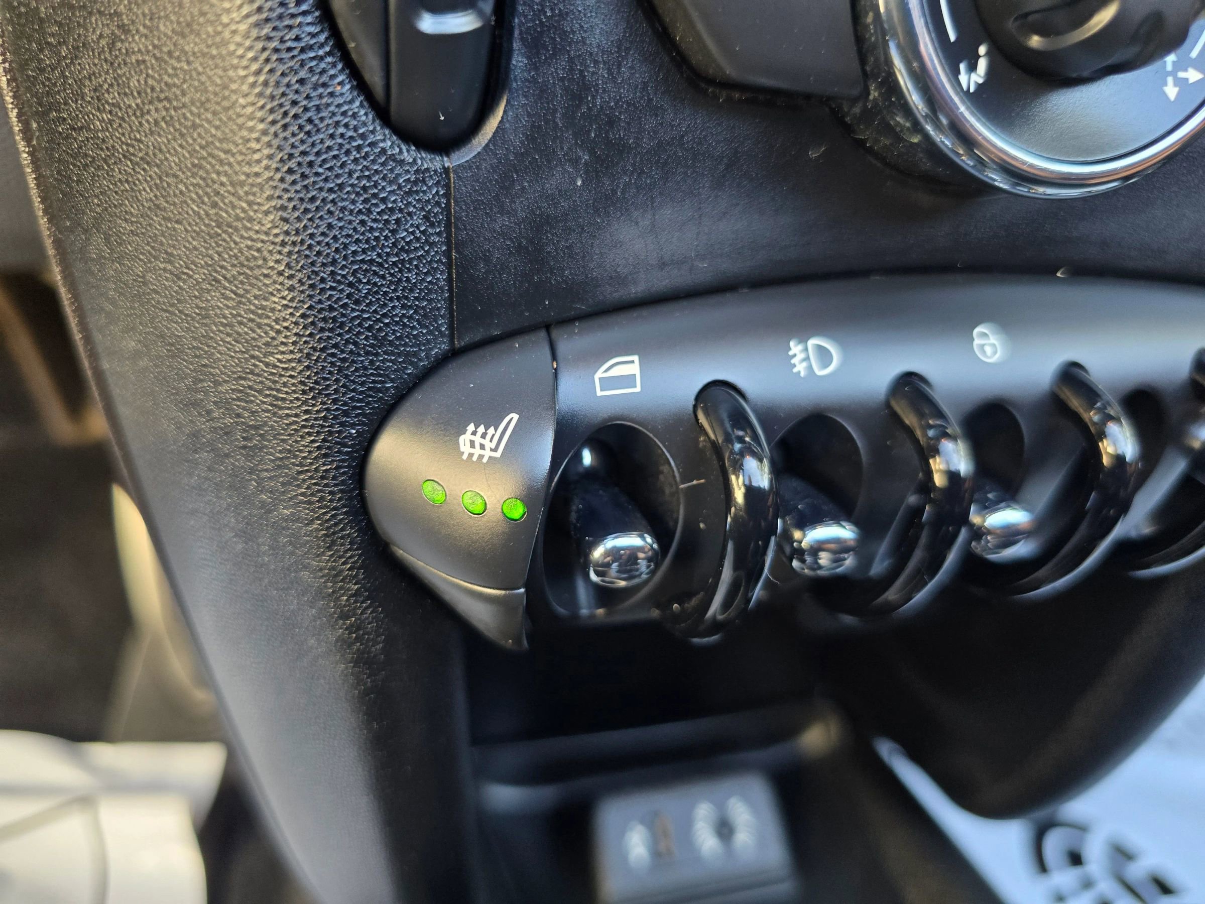 Used 2013 MINI Cooper Roadster S FWD image 40