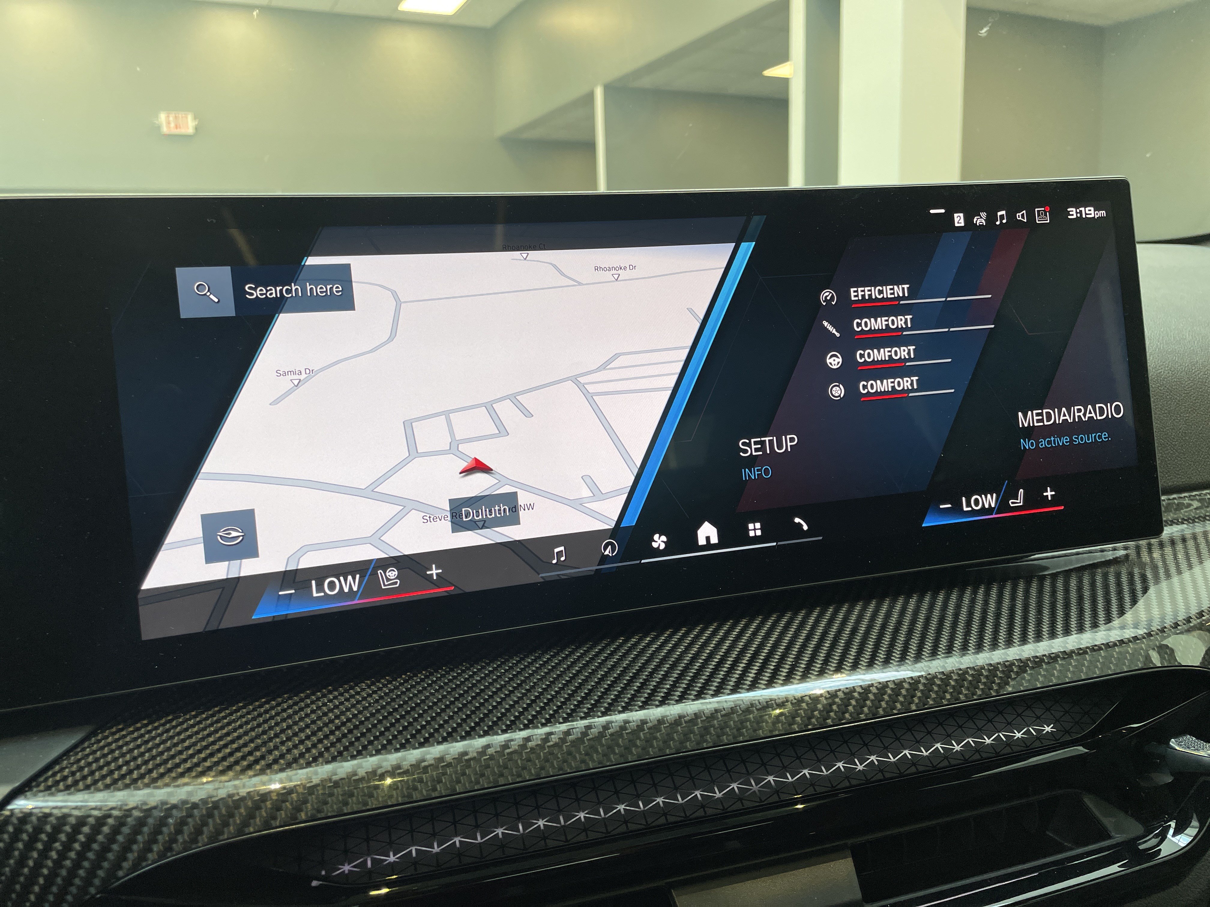 Used 2025 BMW M2 w/ Lighting Package RWD image 25