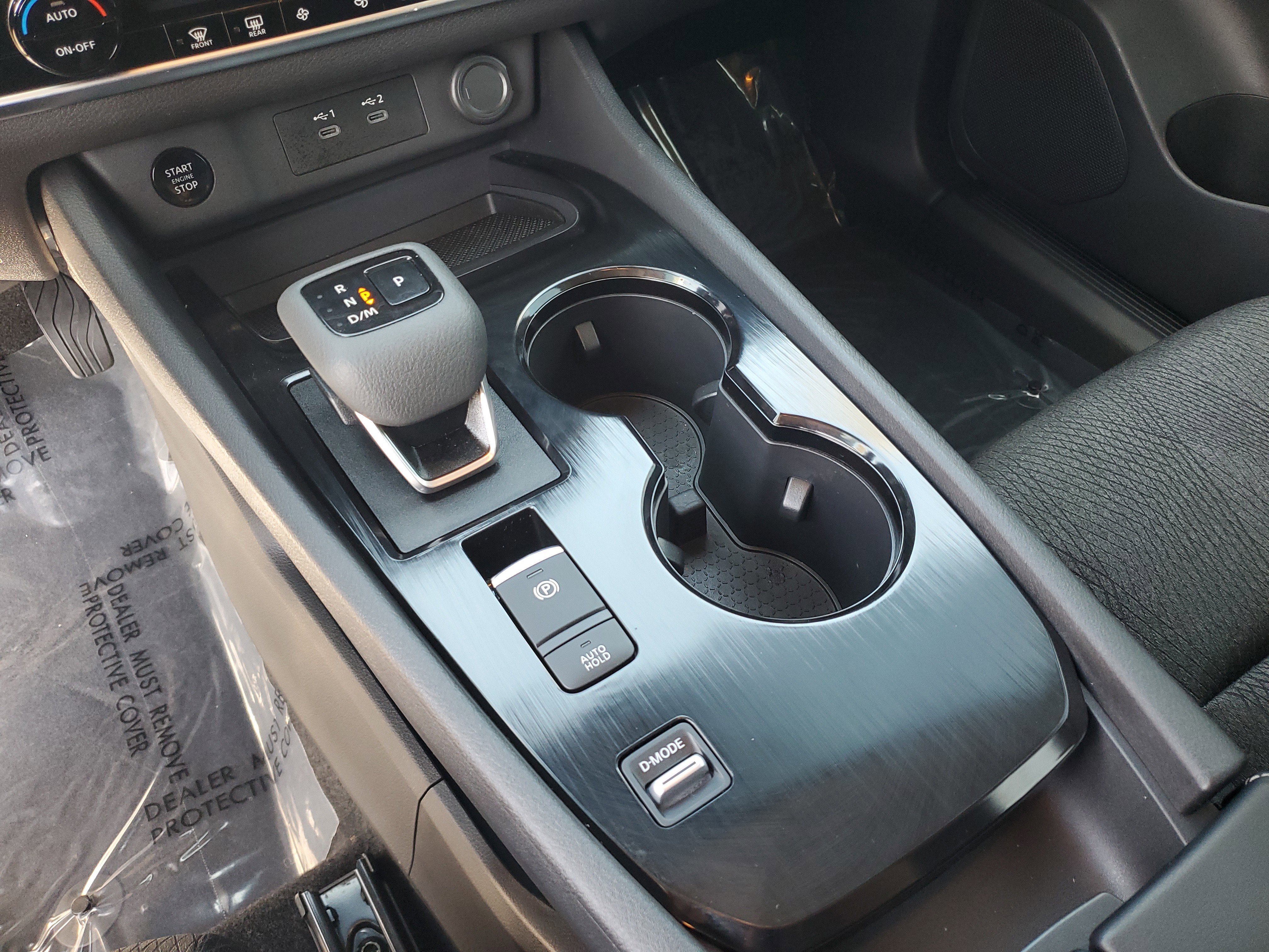 Certified 2026 Nissan Rogue SV FWD image 24