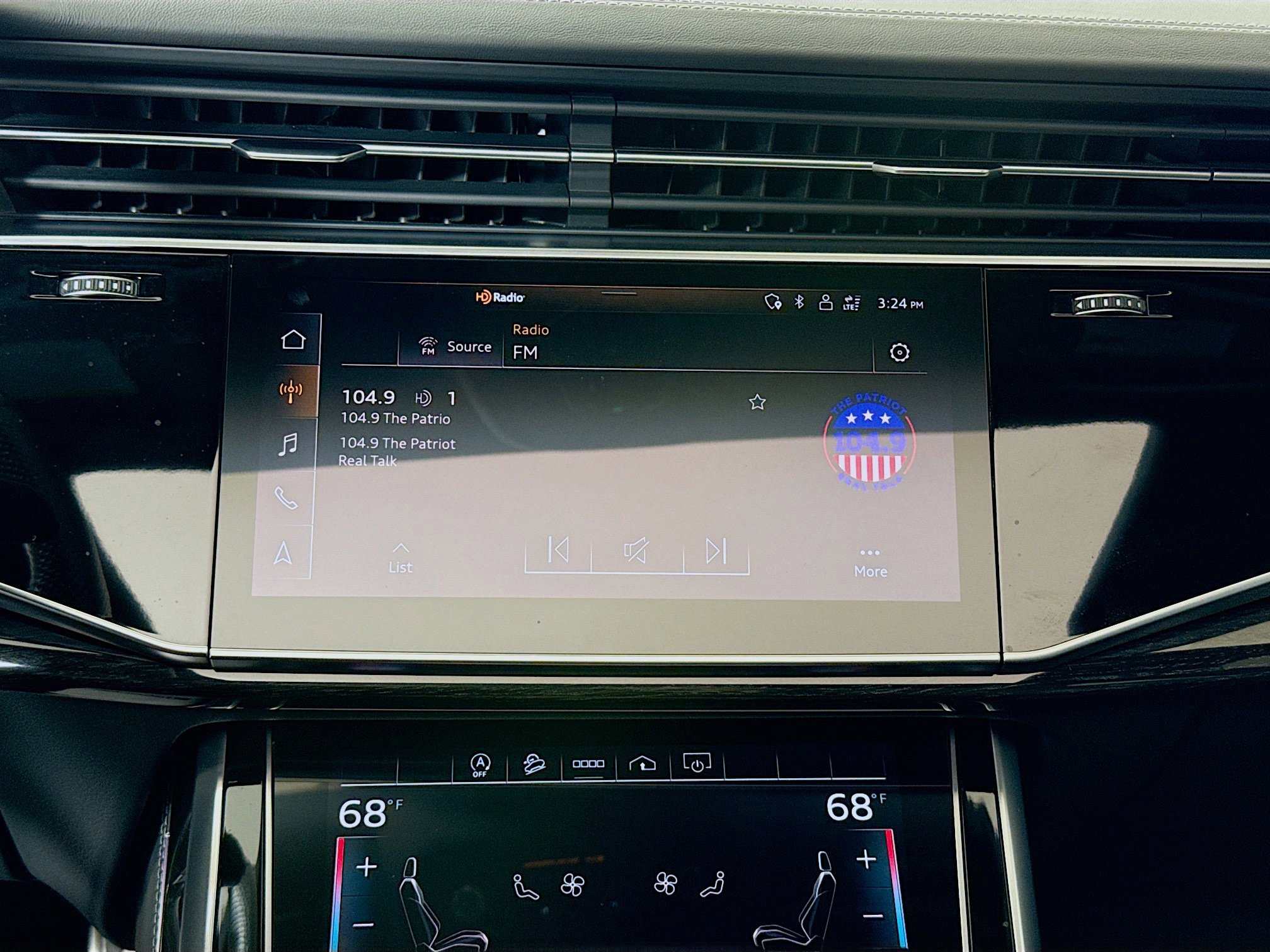 Used 2021 Audi SQ7 Premium Plus image 15