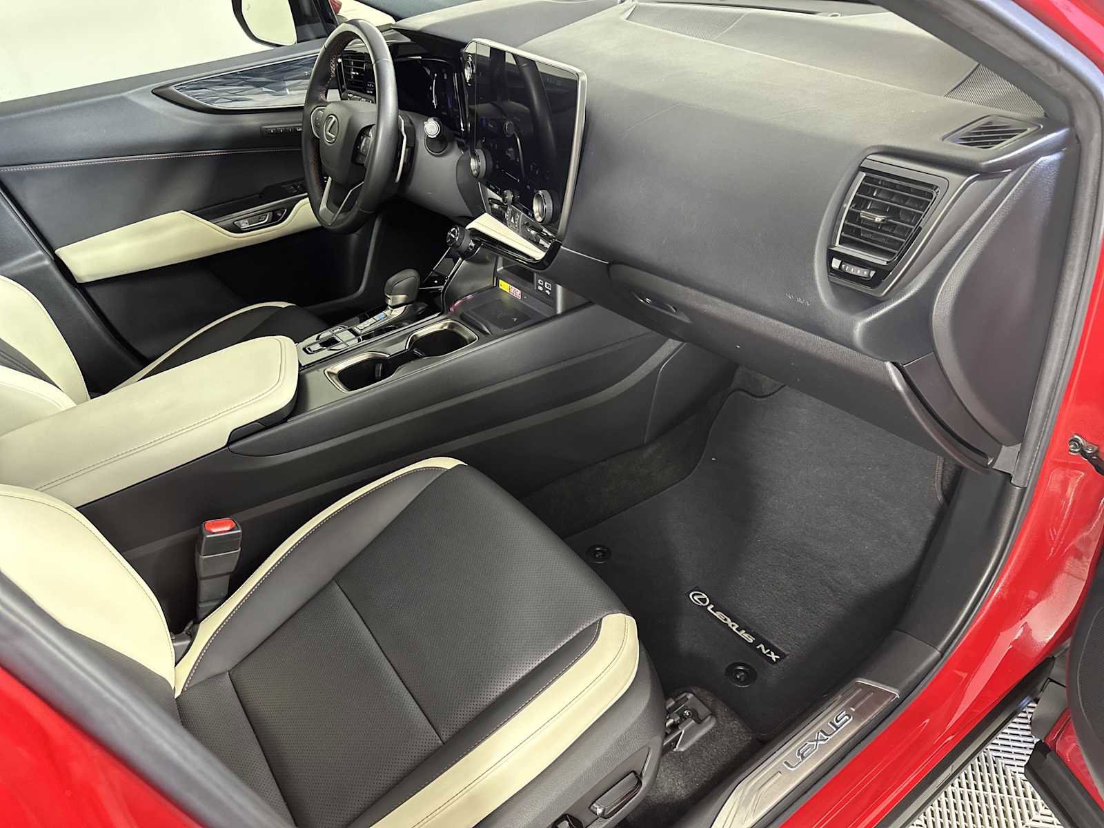 Used 2022 Lexus NX 350 AWD image 27