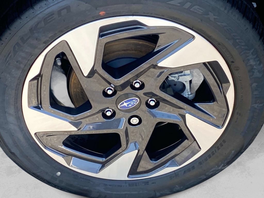Certified 2025 Subaru Crosstrek 2.5i Limited AWD/4WD image 32