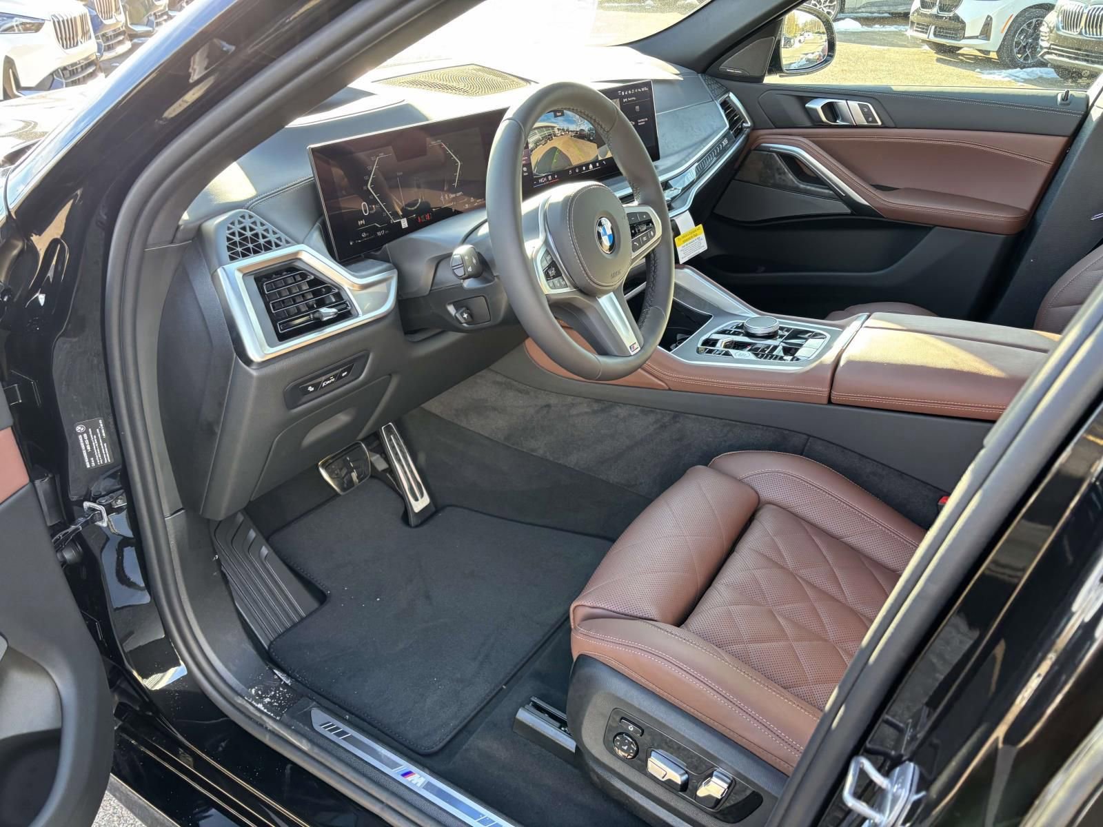 New 2026 BMW X6 xDrive40i w/ Climate Comfort Package image 25