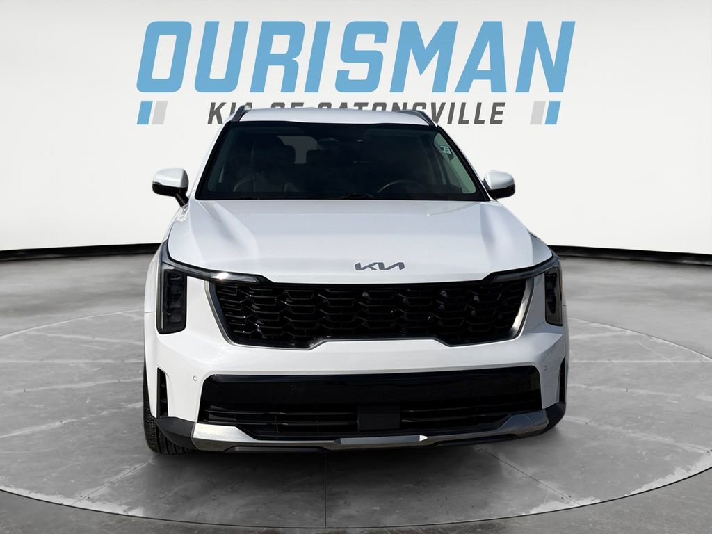 Used 2024 Kia Sorento S image 8