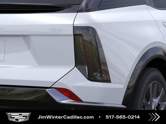 New 2027 Cadillac Optiq Luxury w/ LPO, Floor Liner Package AWD/4WD image 11