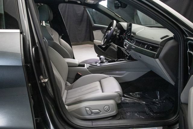 Used 2021 Audi A4 2.0T Premium w/ Convenience Package image 17