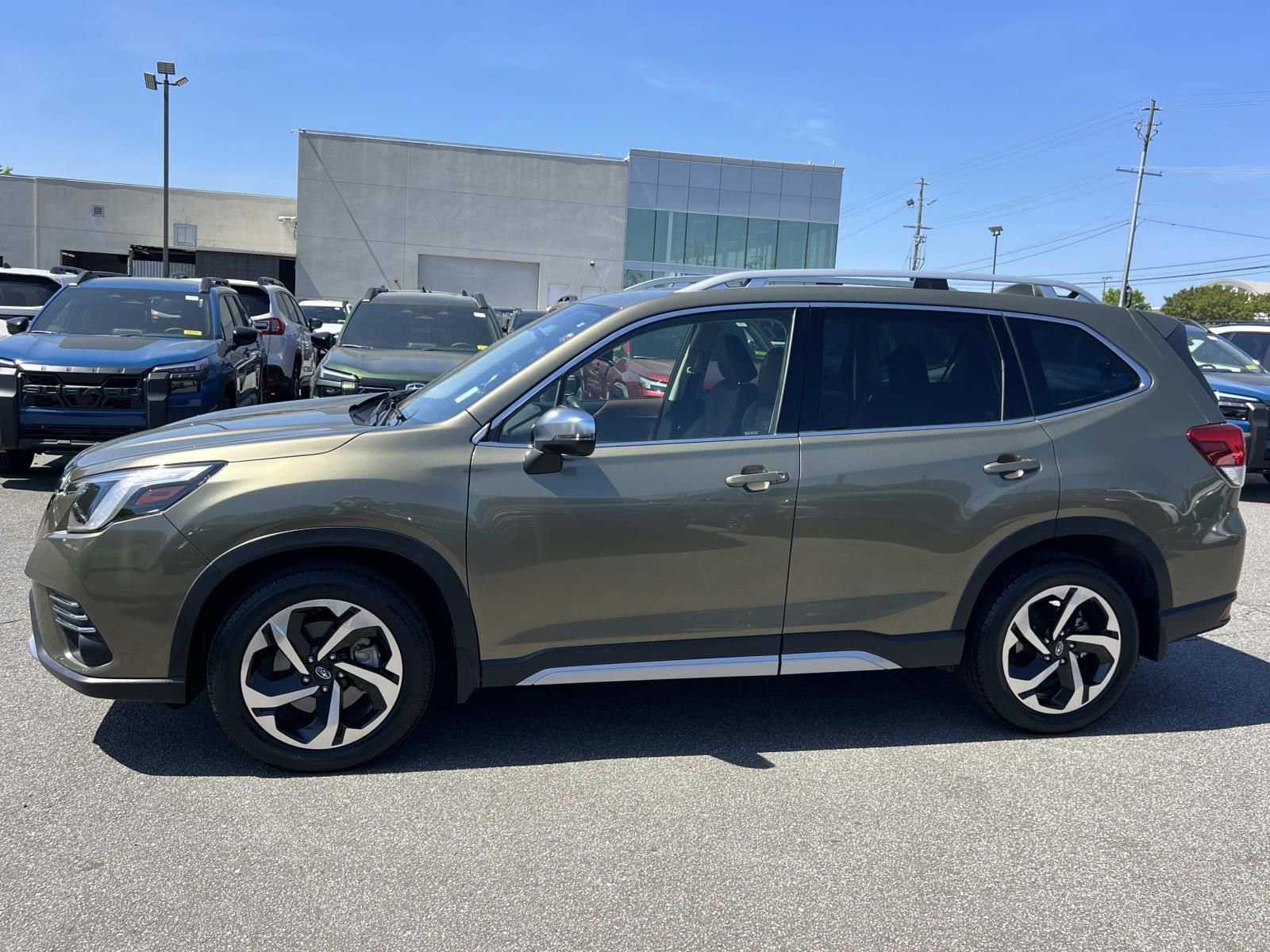 Certified 2023 Subaru Forester Touring w/ Popular Package #3 image 4