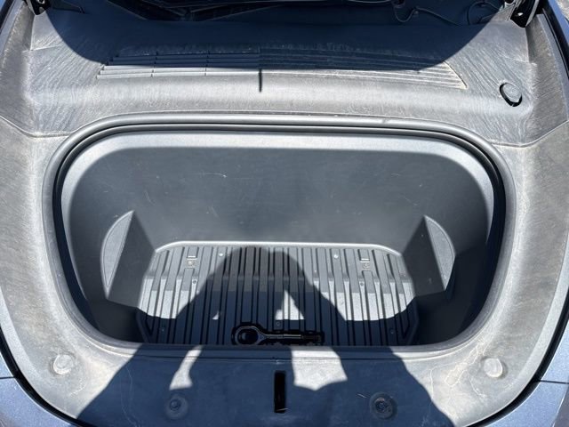 Used 2020 Tesla Model Y Long Range image 21