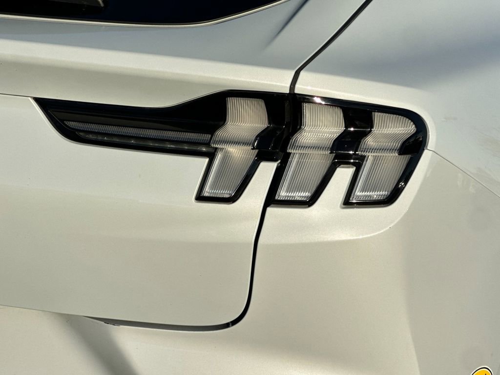 Used 2021 Ford Mustang Mach-E Select image 26
