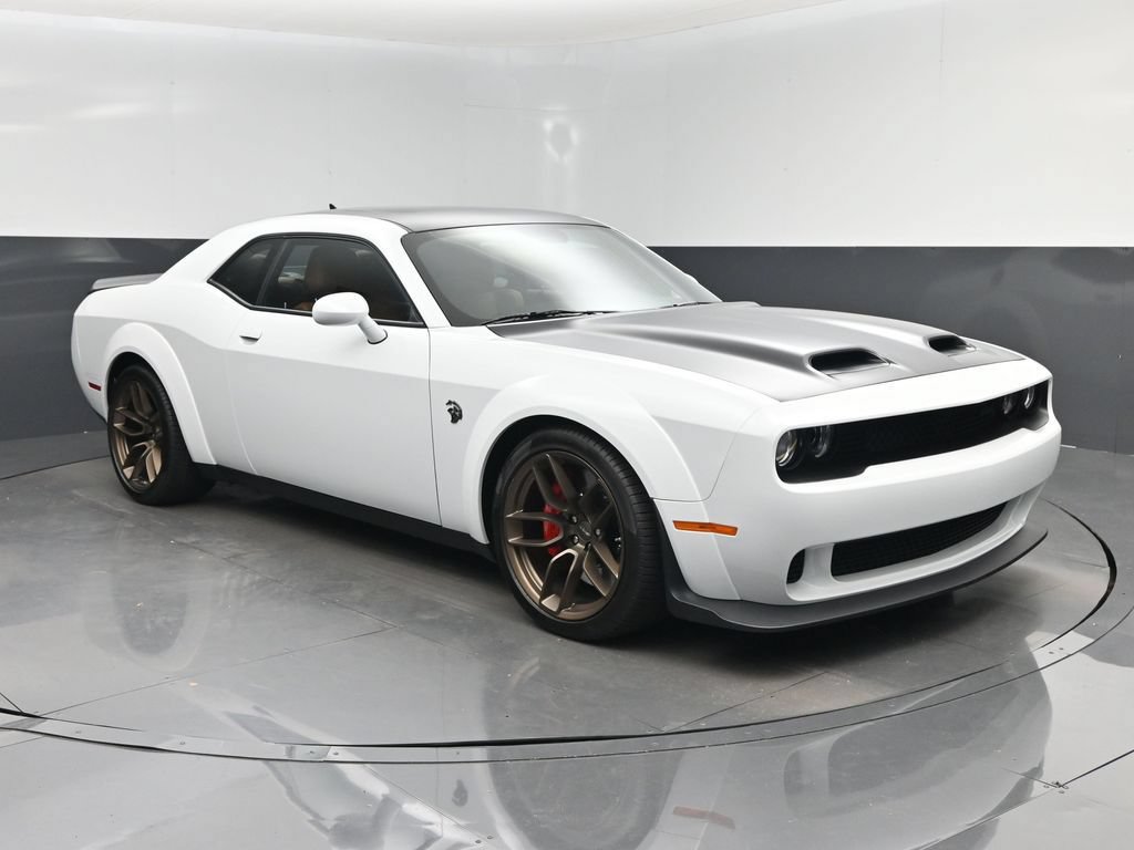 Used 2023 Dodge Challenger SRT Hellcat RWD image 1