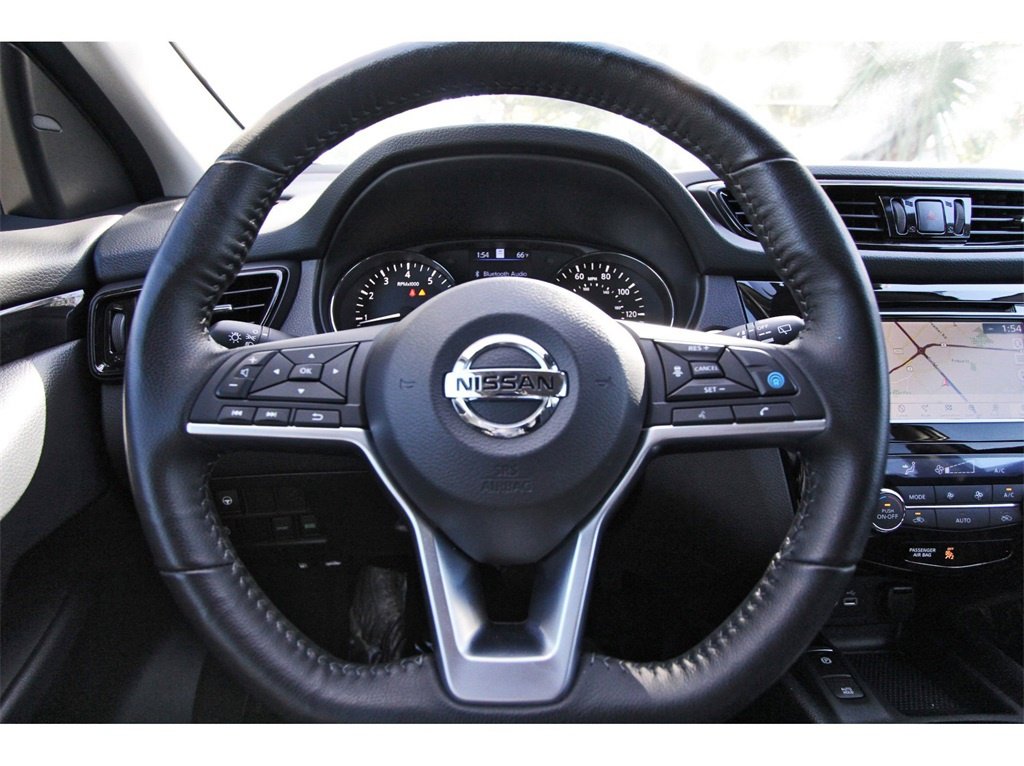 Certified 2022 Nissan Rogue Sport SL image 14