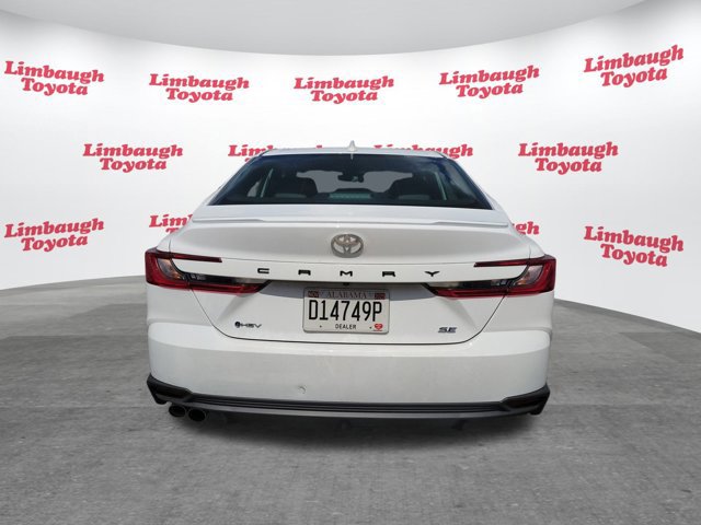 Used 2025 Toyota Camry LE image 23