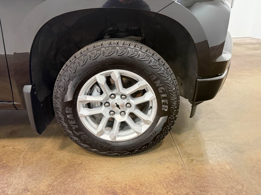Used 2024 Chevrolet Silverado 1500 RST w/ Z71 Off-Road Package image 85
