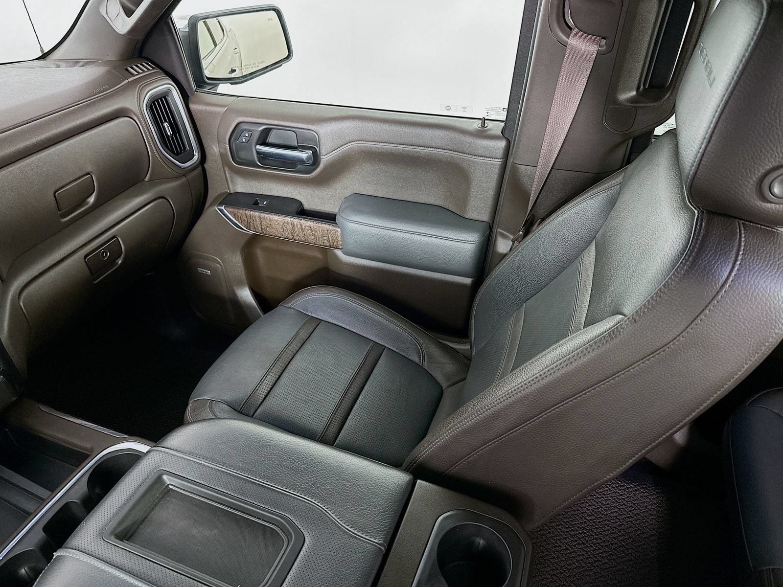 Used 2020 GMC Sierra 1500 Denali w/ Driver Alert Package II AWD/4WD image 25