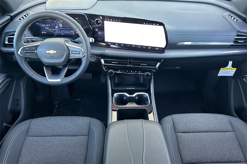 New 2026 Chevrolet Traverse LT w/ LPO, Floor Liner Package image 14
