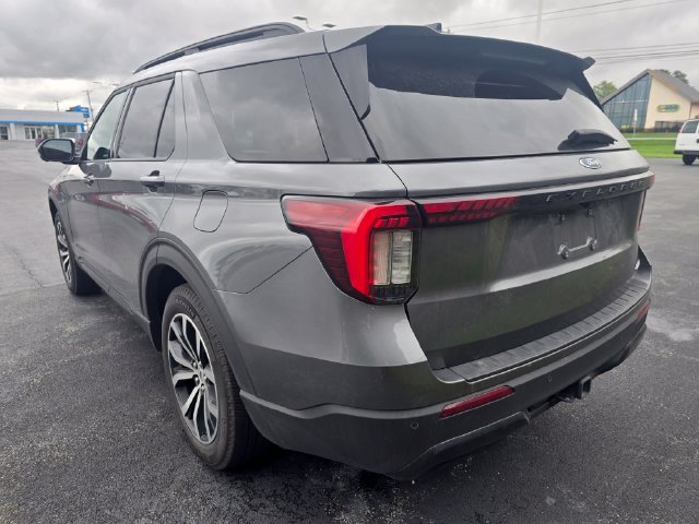 Used 2026 Ford Explorer ST-Line AWD/4WD image 5