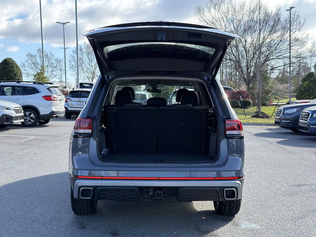 New 2026 Volkswagen Atlas Peak Edition image 16