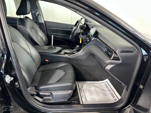Used 2024 Toyota Camry SE image 28